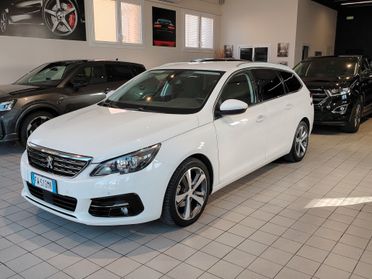 Peugeot 308 1.2 PureTech Turbo 130 S&S SW Allure