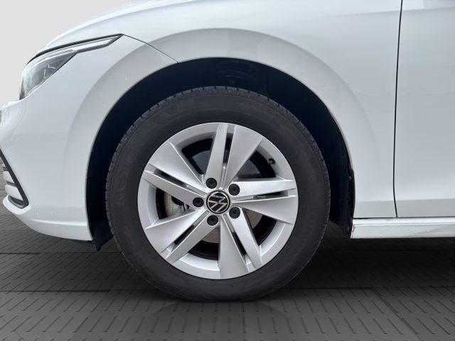 VOLKSWAGEN Golf Golf 1.0 eTSI EVO DSG Life