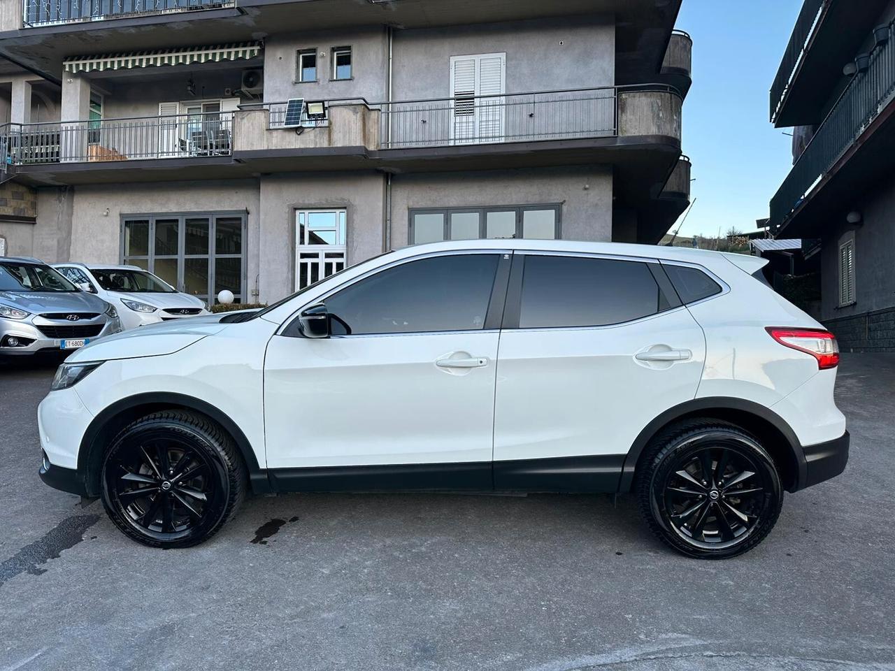 Nissan Qashqai 1.5 dCi DPF Tekna