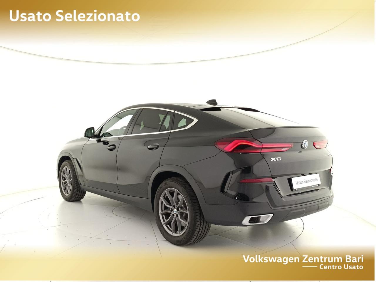 BMW X6 xdrive40d mhev 48v business auto