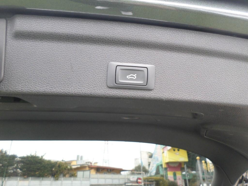 Audi Q3 SPB 35 TFSI S line edition