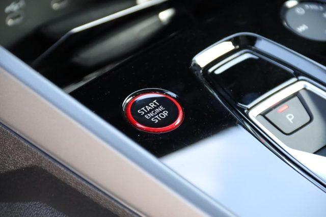 AUDI S3 SPB TFSI 333 CV quattro S tronic sport attitude