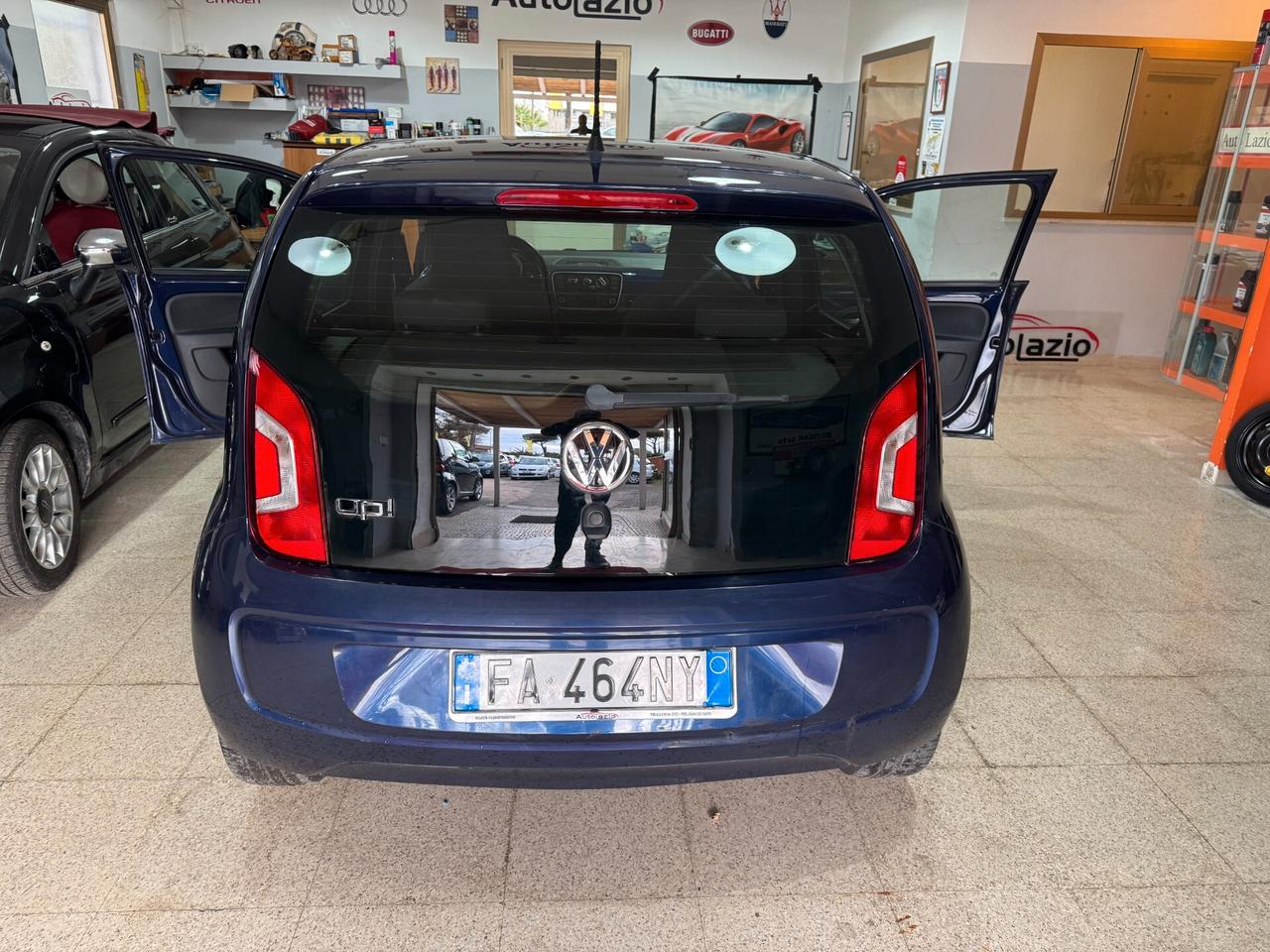 Volkswagen up! 1.0 5p. club 60 cv. OK NEOPATENTATI