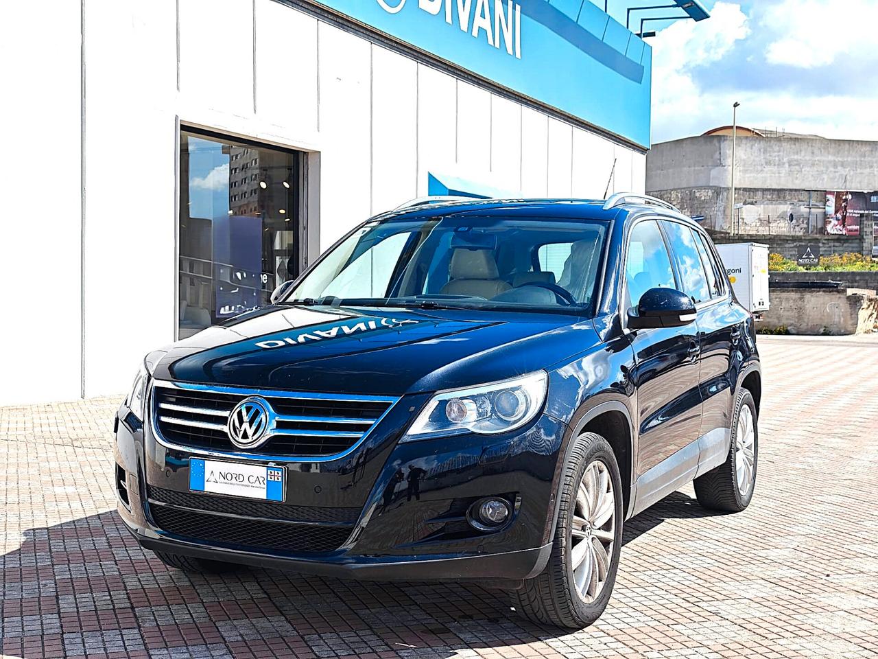 Volkswagen Tiguan 2.0 16V TDI DPF tiptronic Sport & Style (18°)