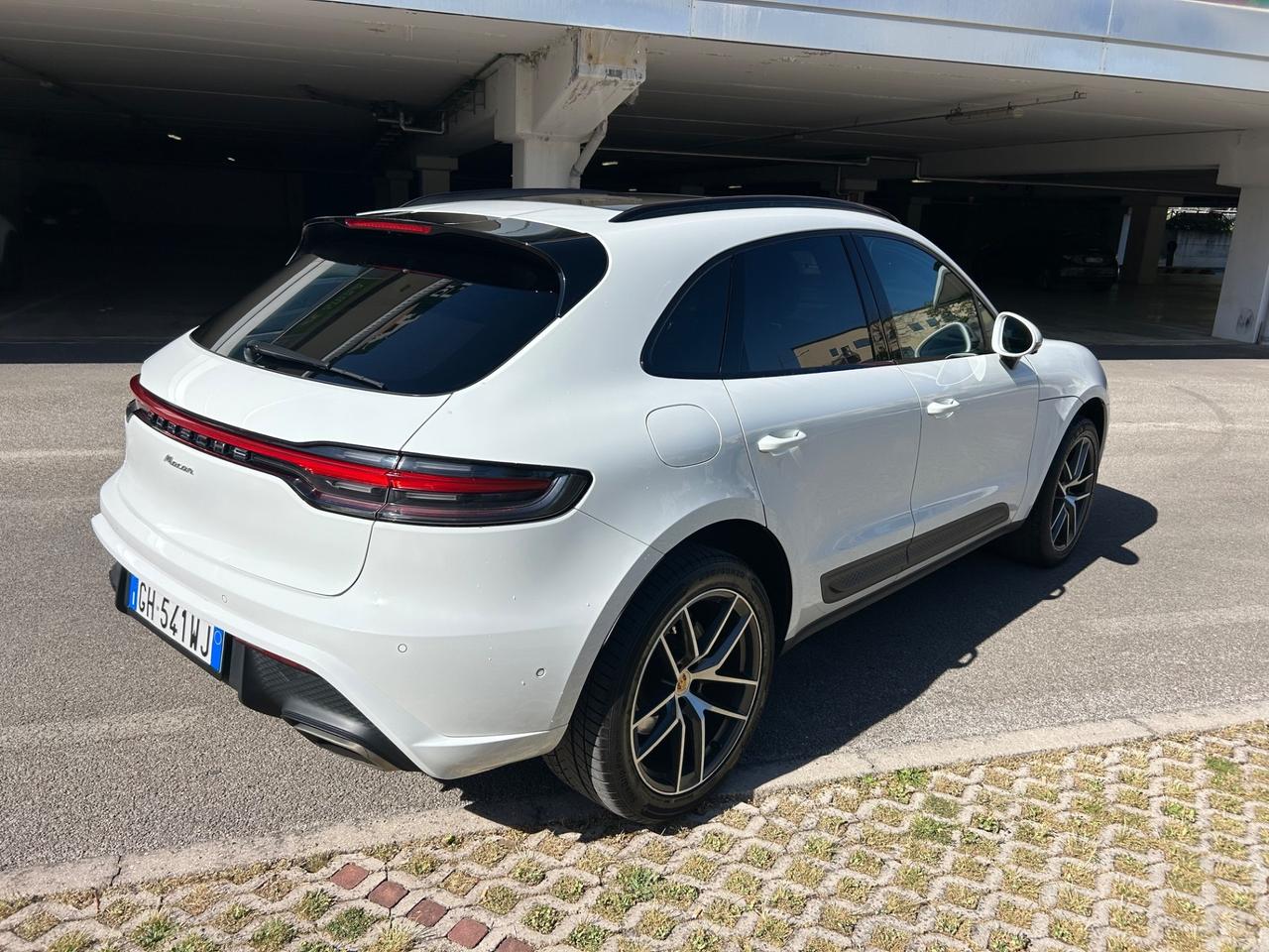Porsche Macan 2.0 T