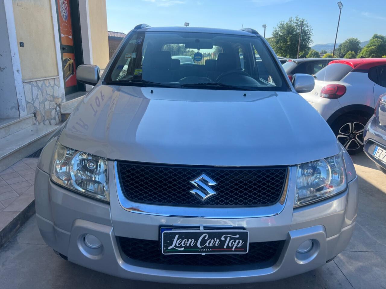 Suzuki Grand Vitara 1.6 16V 3 porte 4x4 gommato e tagliandato