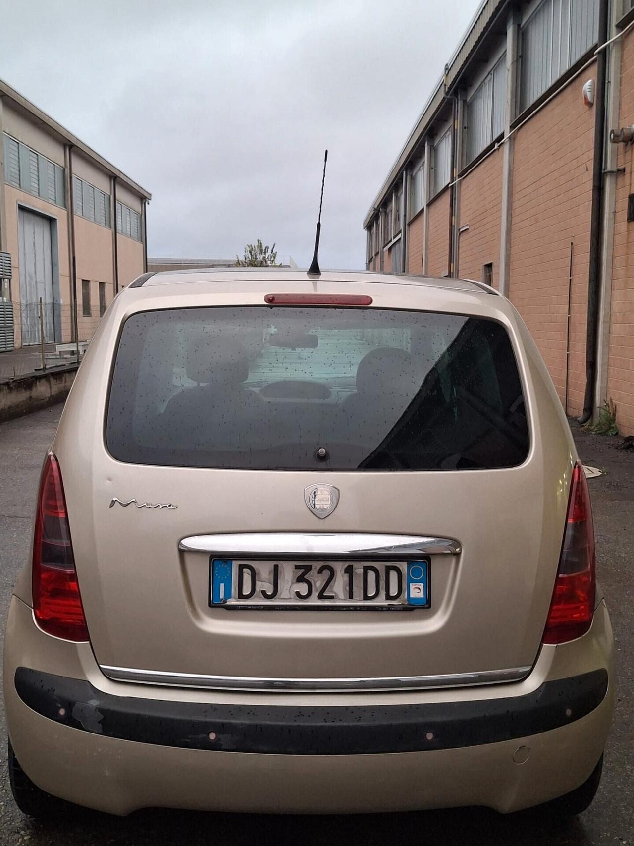 Lancia MUSA 1.4 16V Platino Plus GPL