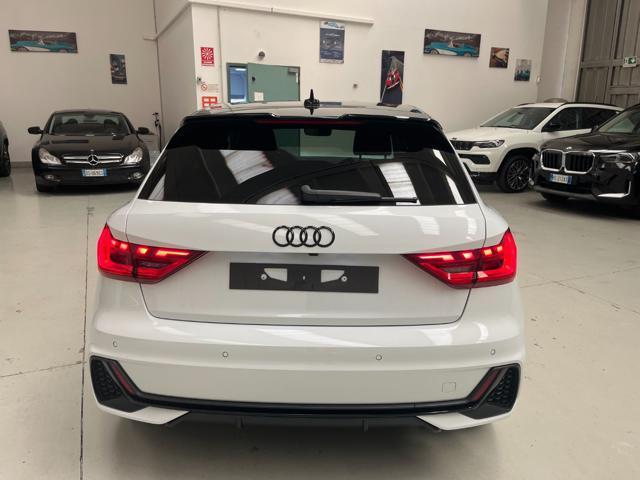 AUDI A1 SPB 30 TFSI S tronic Identity Black S-Line Km 0