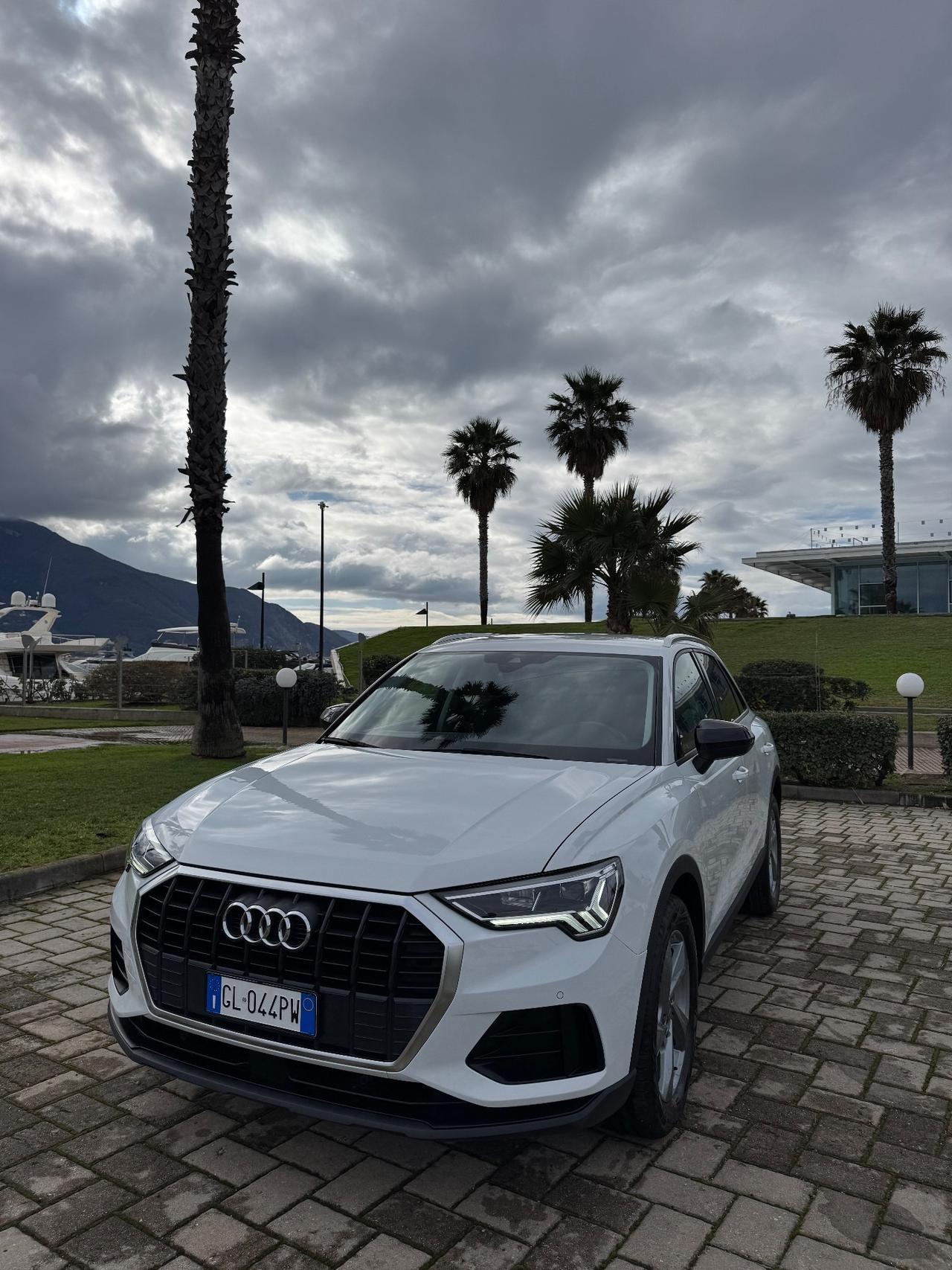 Audi Q3 45 TFSI e S tronic