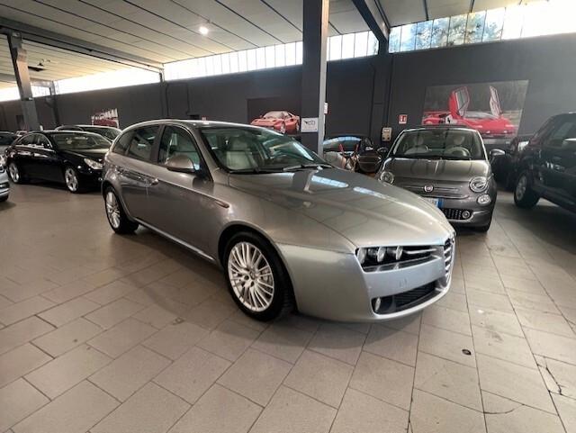 Alfa Romeo 159 1.9 JTDm Sportwagon