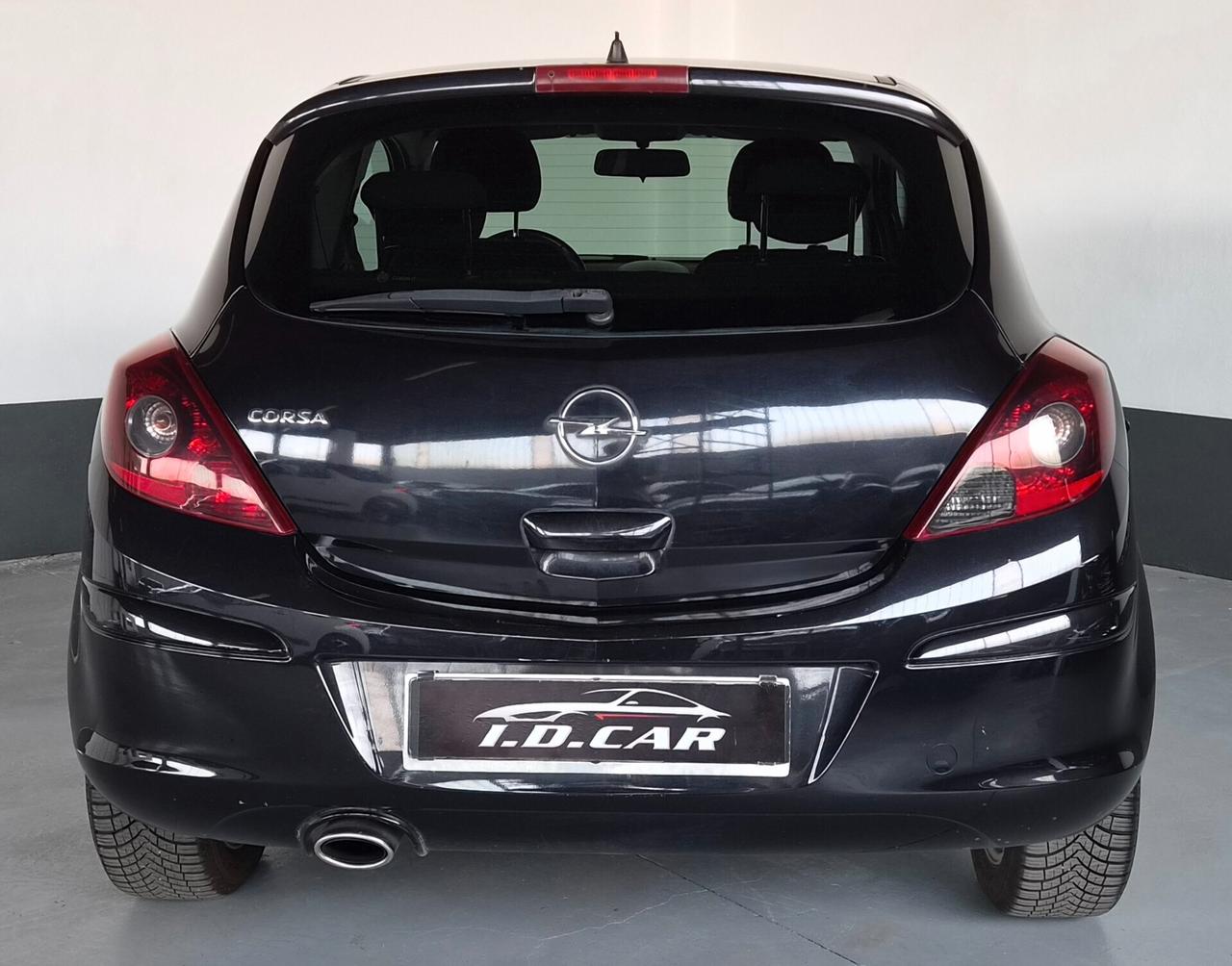 Opel Corsa 1.4 16V 3 porte Sport (OK NEOPATENTATI)