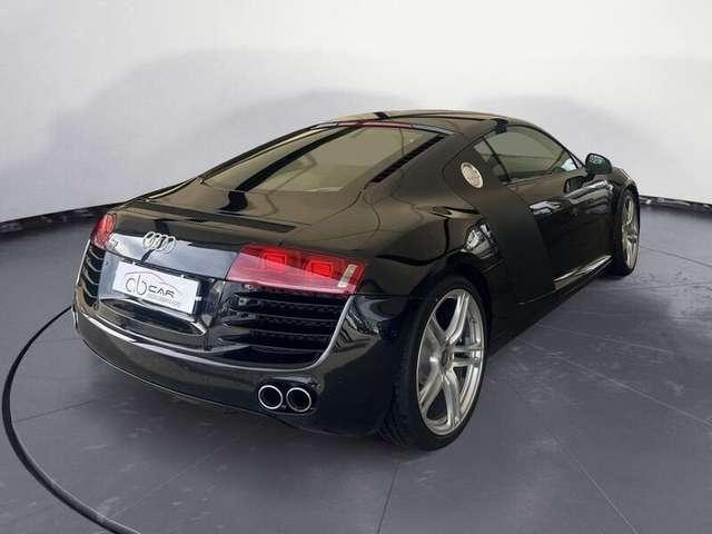 Audi R8 R8 4.2 V8 FSI quattro