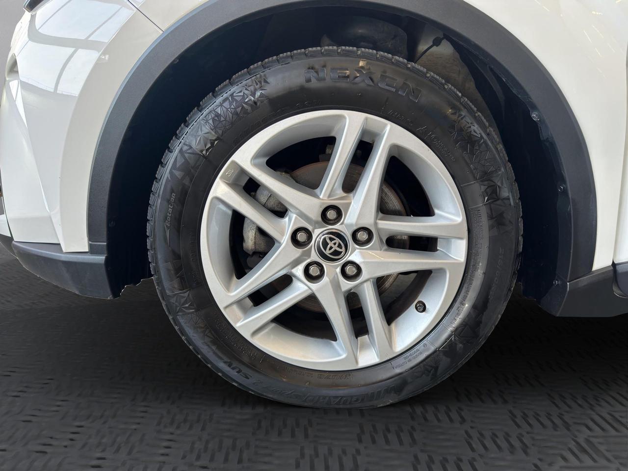 Toyota C-HR 1.8h Active e-cvt