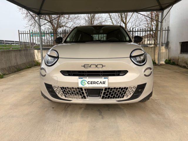 FIAT 600 IBRIDA AUTOMATICA PRONTA CONSEGNA