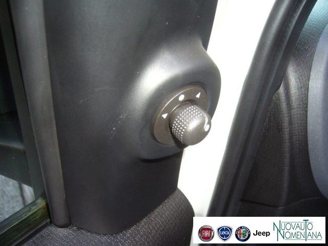 FIAT Panda 1.0 FireFly S&S Hybrid 5°Posto Pack City Km0