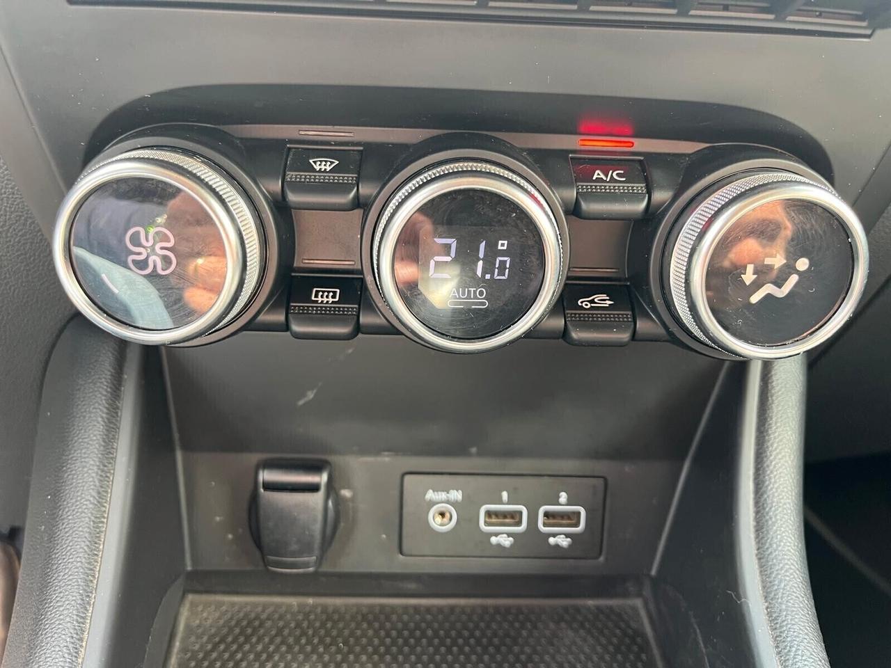 Renault Captur Blue dCi 115 CV EDC INTENSE BI COLOR