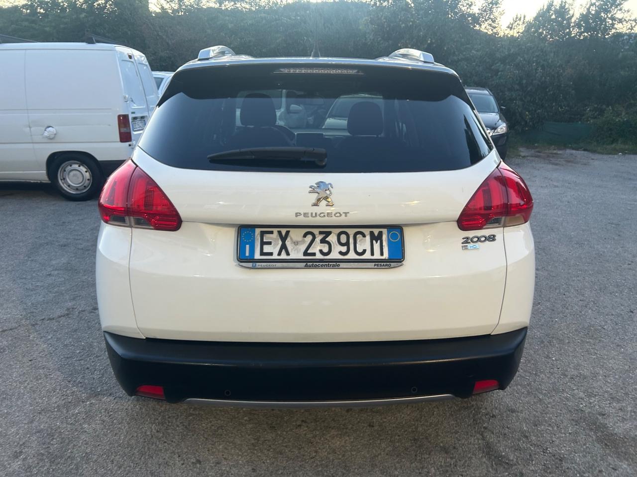 Peugeot 2008 1.6 e-HDi 115 CV Stop&Start 120000km