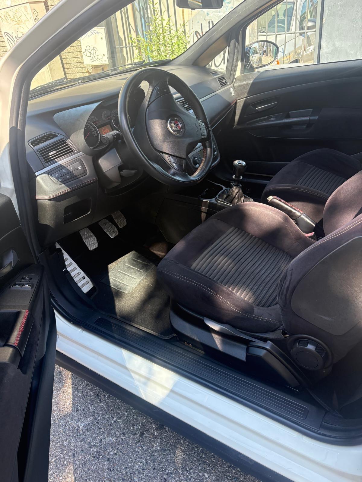 Abarth Grande Punto 1.4 T-Jet 155 cv