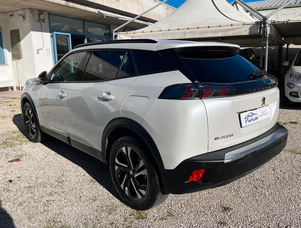 Peugeot e-2008 E- GT Pack 100kW