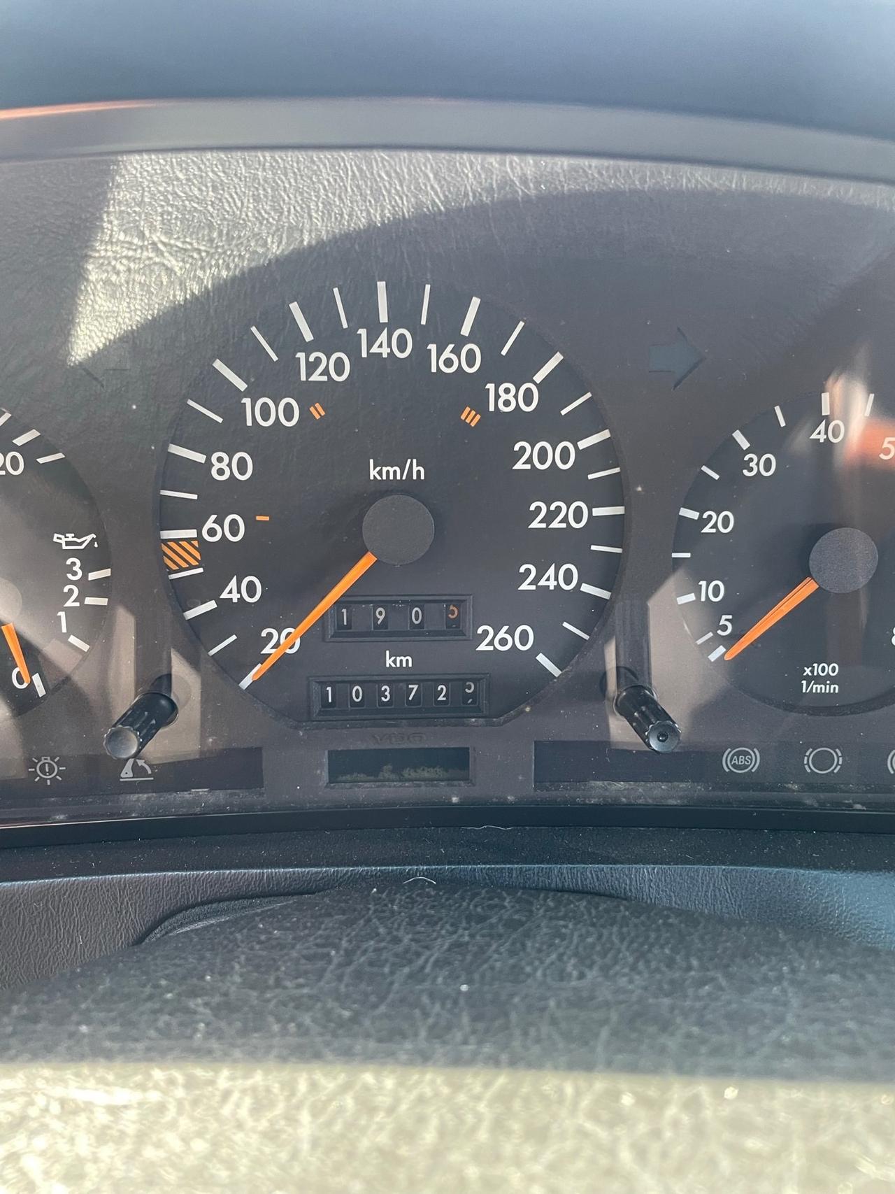 Mercedes-Benz SL 300