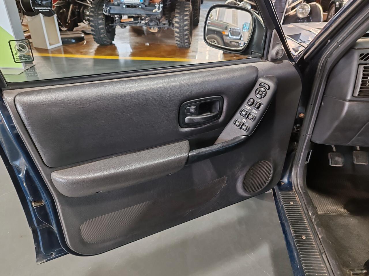 Jeep Cherokee 2.5 TD 5 porte Command-Trac Classic