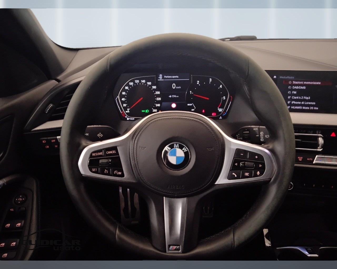 BMW Serie 1 F40 - 116d Msport auto