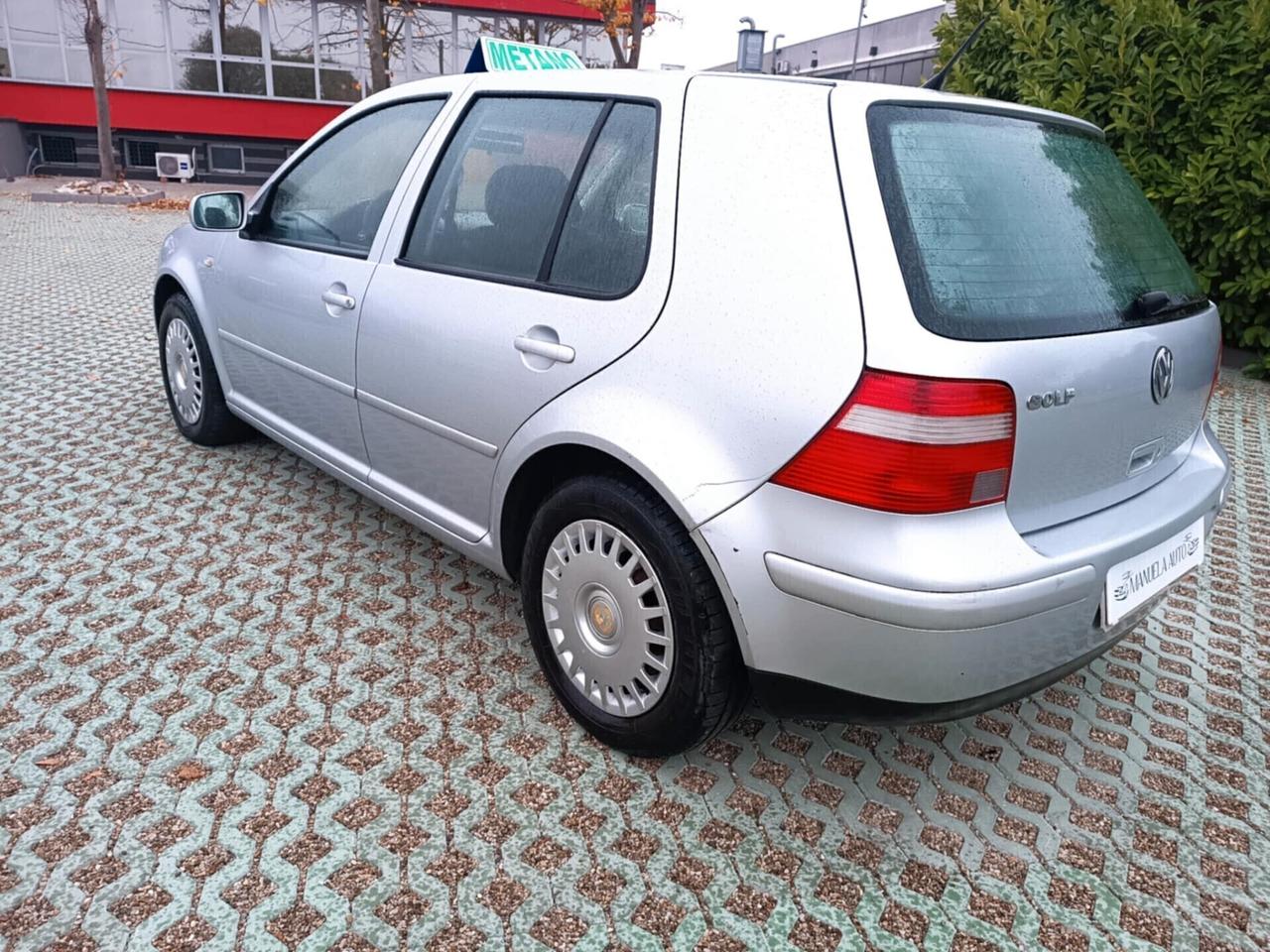 Volkswagen Golf 1.4 16V cat 5 porte