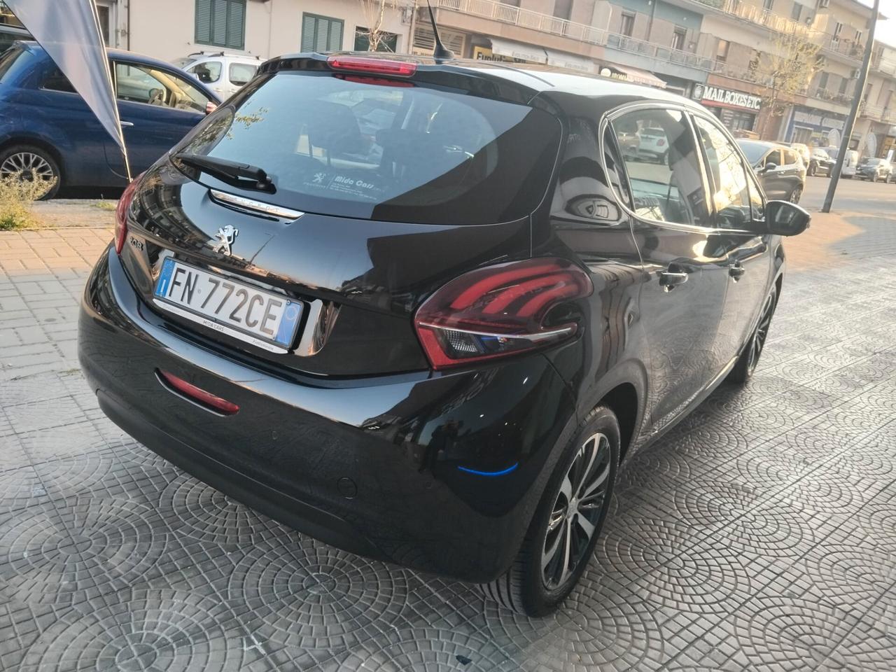 Peugeot 208 1.6 BlueHDi 100 Allure, Telecamera,Navigatore