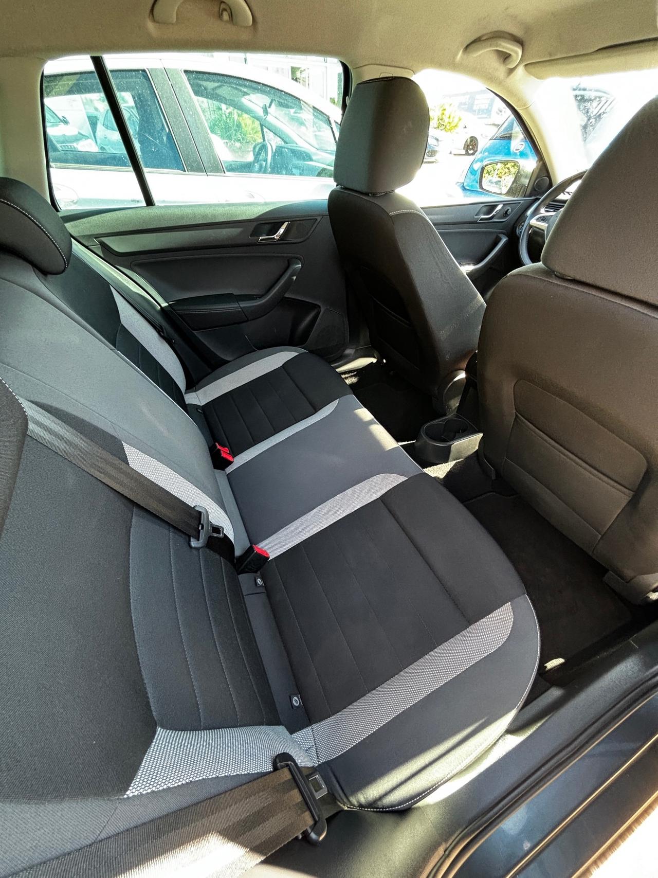 Skoda Rapid 1.4 TDI 90 CV DSG Ambition - 2017