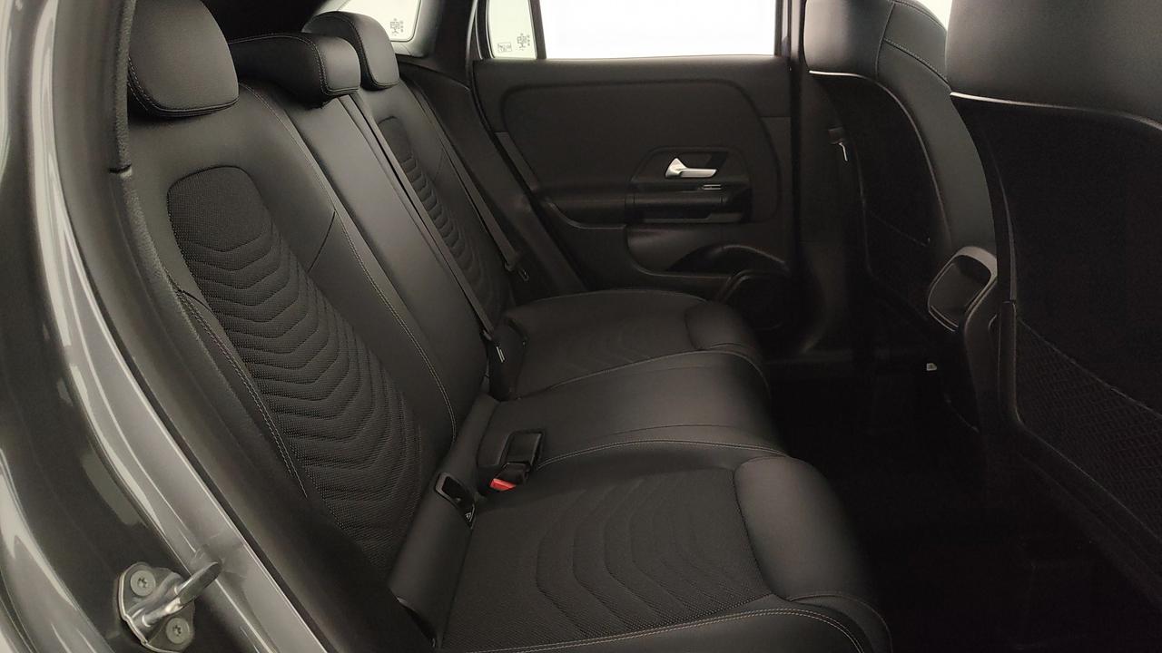 Mercedes-Benz GLA 200 d Sport auto