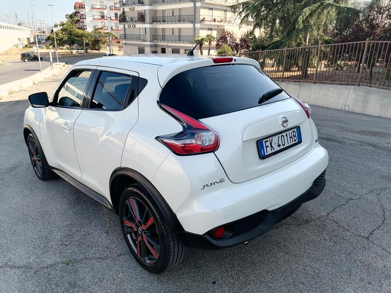 Nissan Juke 1.5 dCi 110cv TEKNA 2015