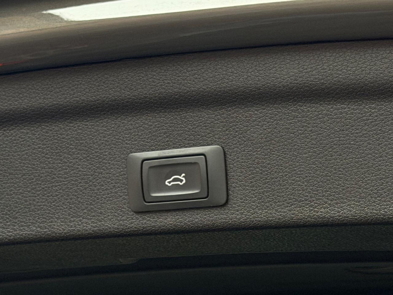 Audi Q3 35 TDI S tronic Business Advanced
