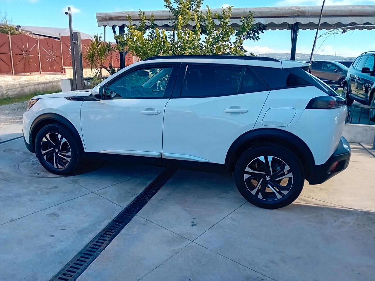 Peugeot 2008 BlueHDi 130 S&S EAT8 GT