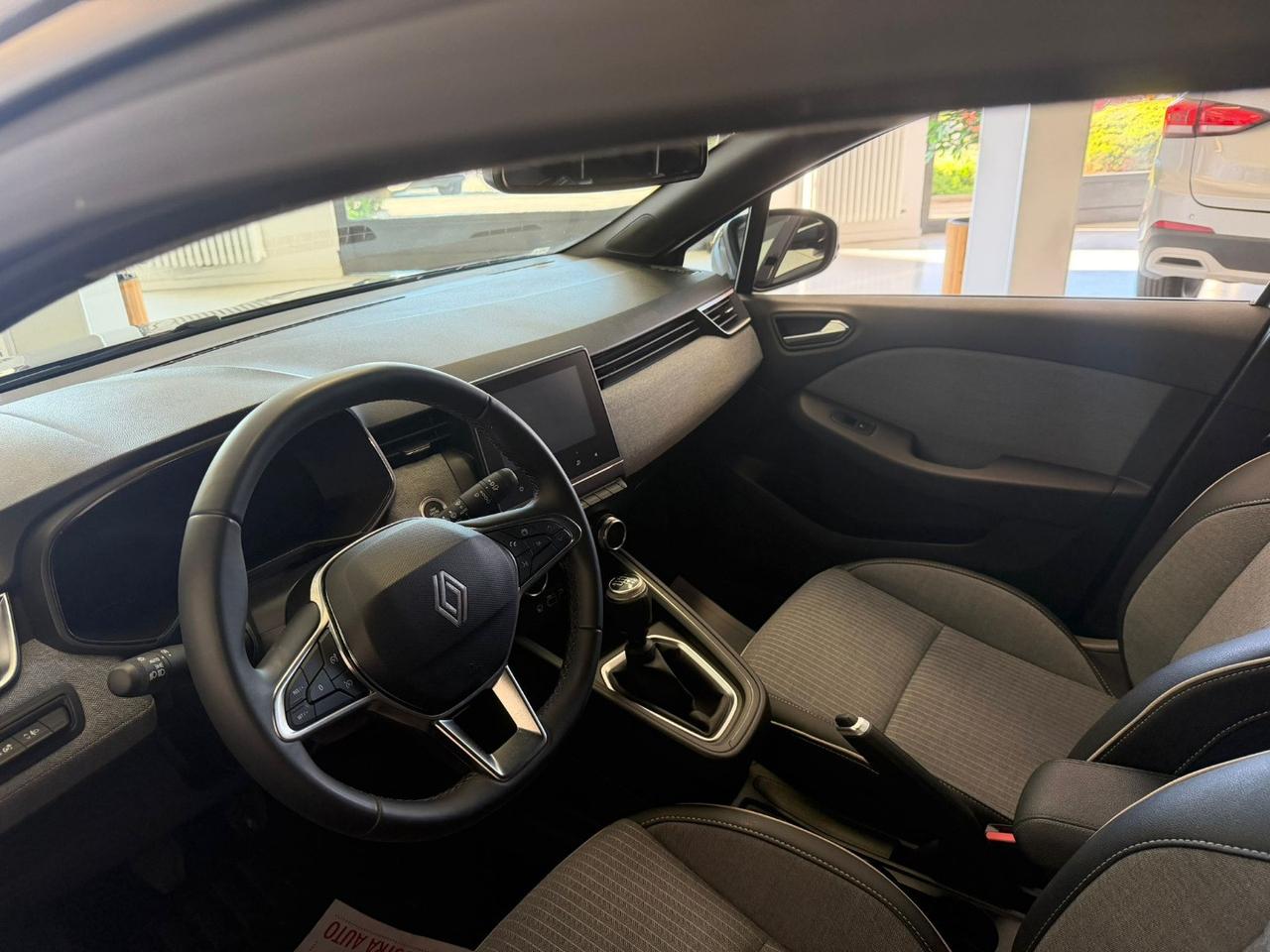 RENAULT Clio TCe 90 CV TECHNO