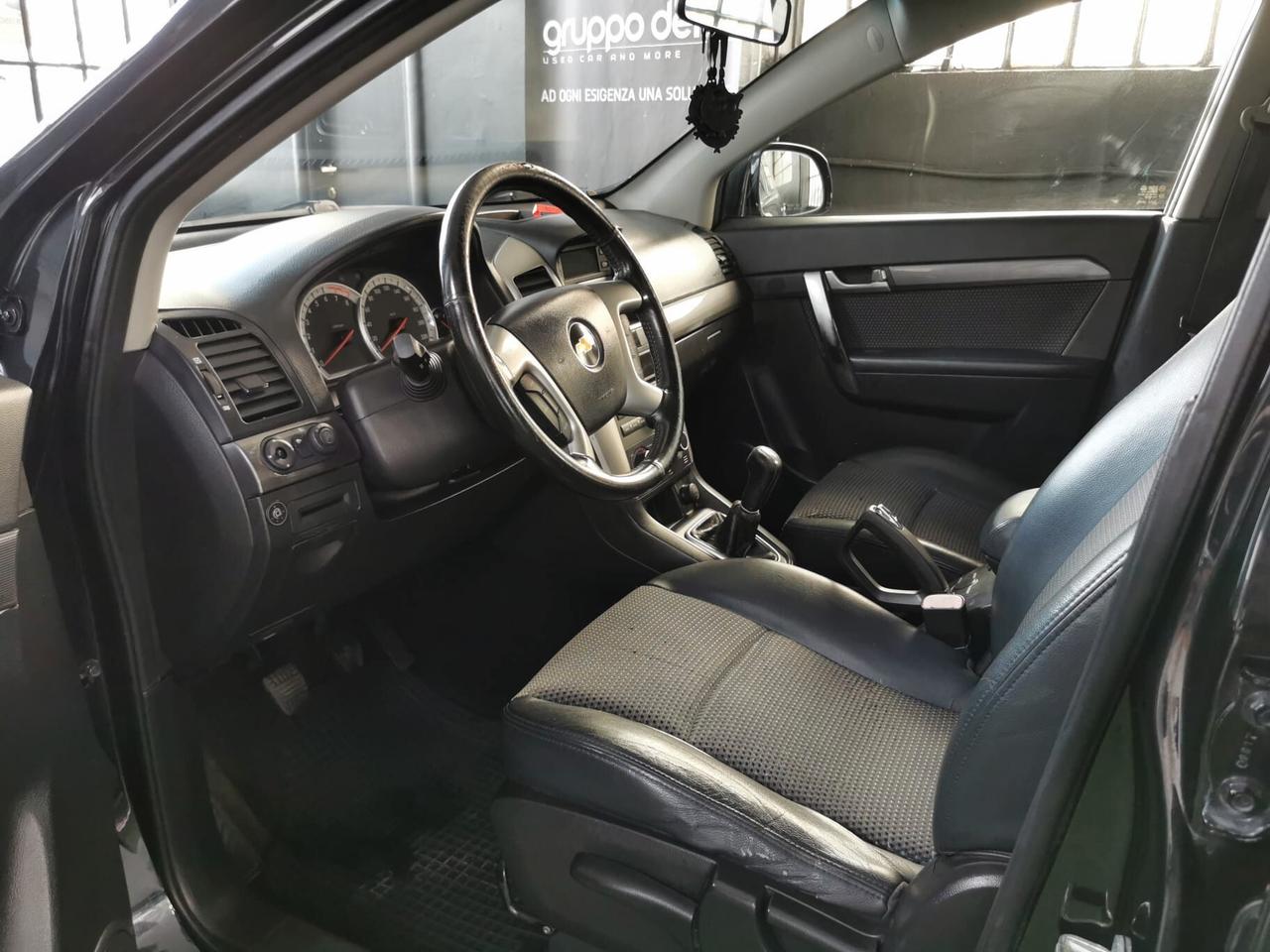 Chevrolet Captiva 2.4 2WD GPL 7 POSTI GARANZIA 12 MESI