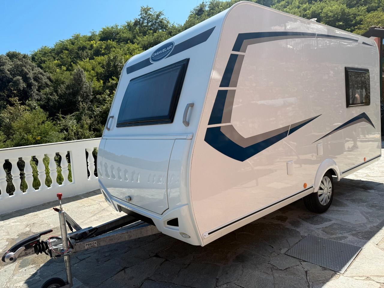 Caravelair ALBA STYLE 390 PACK SHOWER