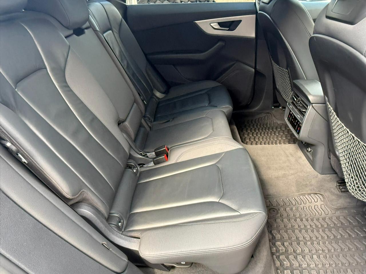 Audi Q8 50 TDI 286 CV quattro tiptronic Sport