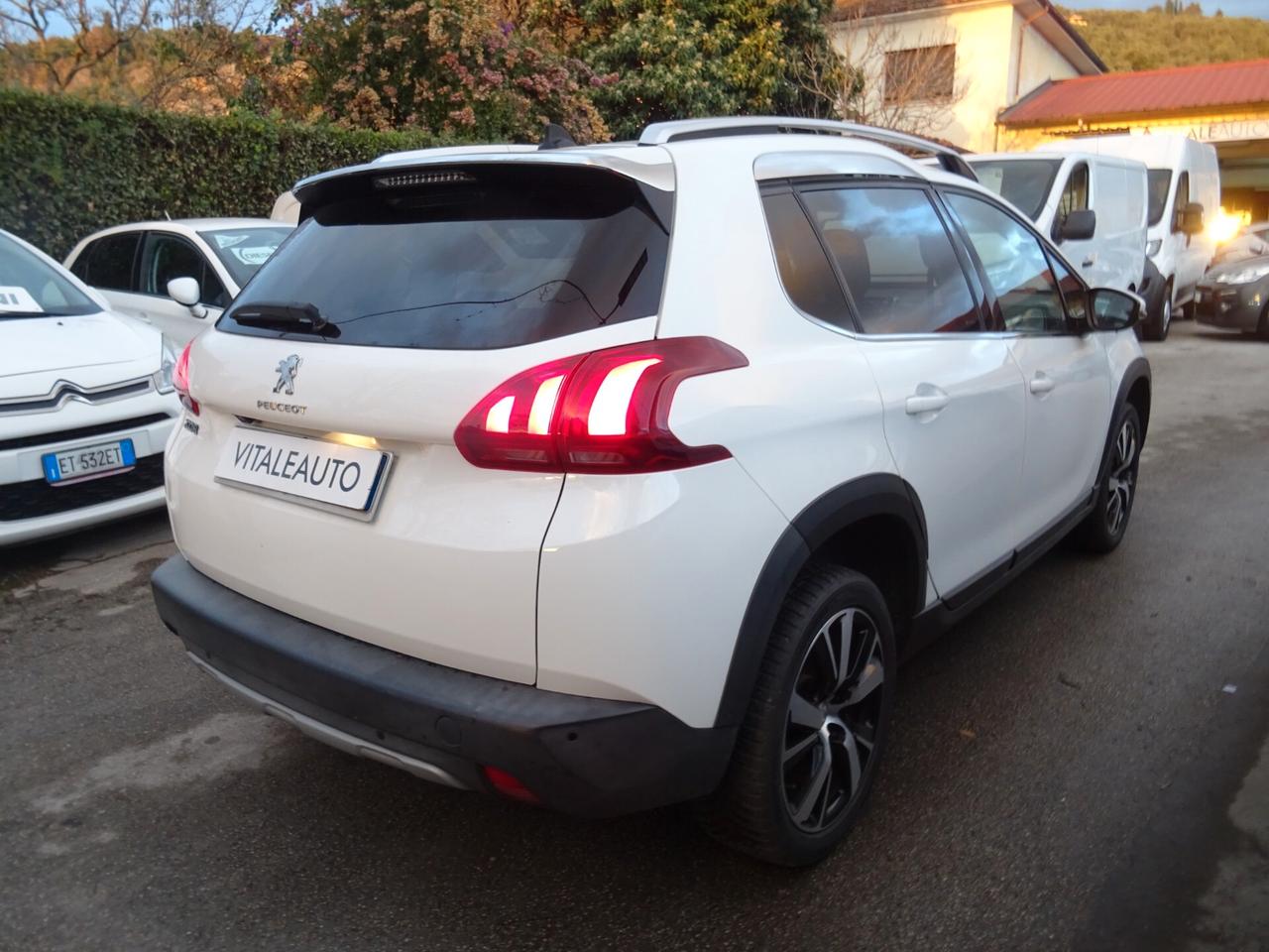 Peugeot 2008 BlueHDi 120 Allure