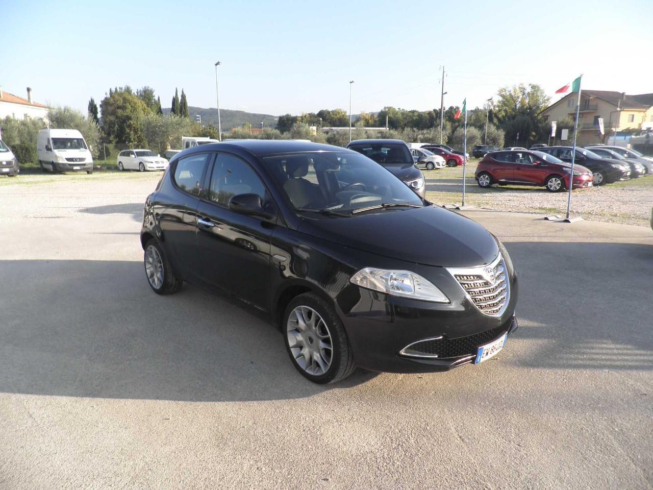 Lancia Ypsilon 5 Porte Ypsilon 1.2 8v Gold s&s 69cv E6