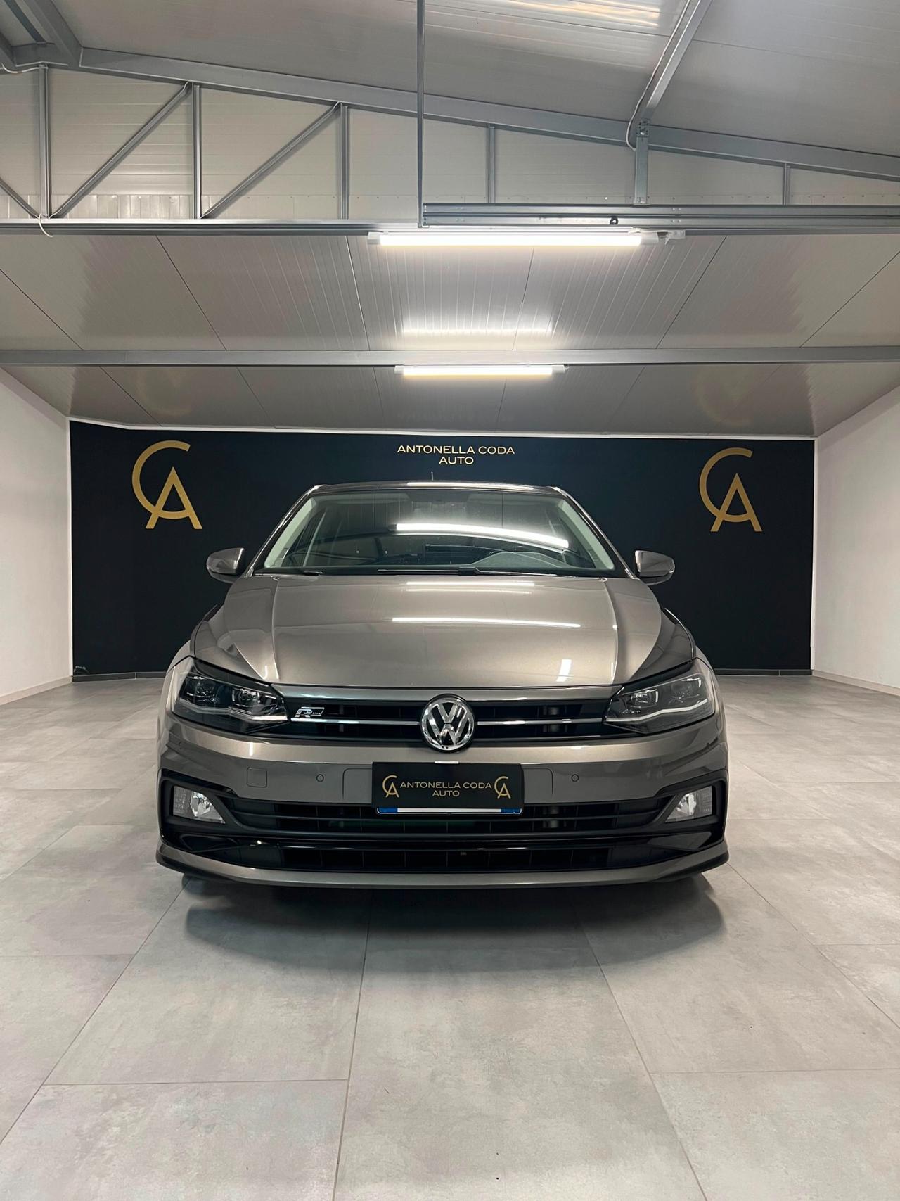 Volkswagen Polo 1.0 TSI DSG R-line -Tetto apribile