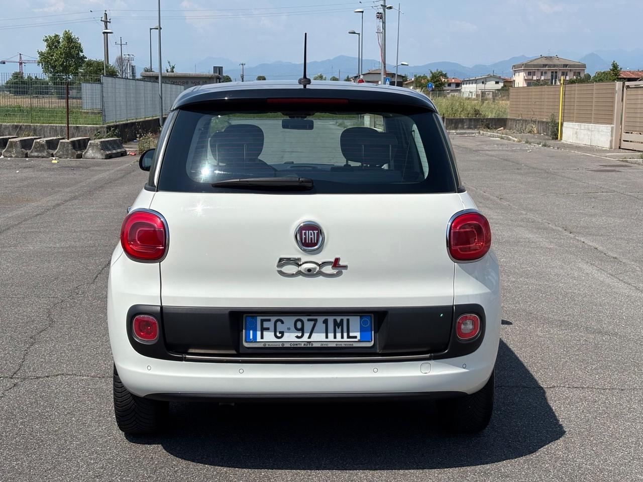 Fiat 500L 1.6 MJT 120CV AUTOCARRO N1