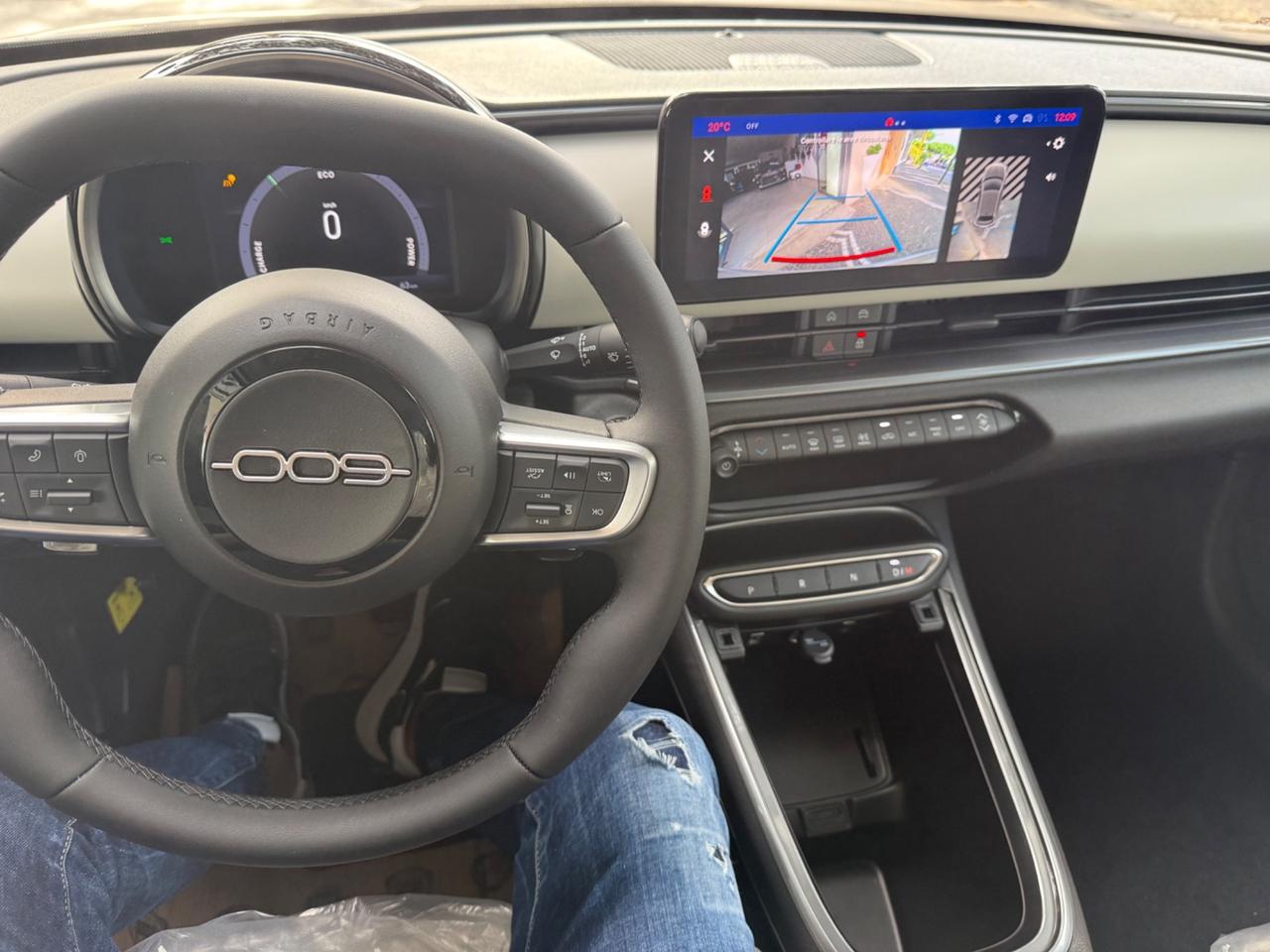 Fiat 600 Hybrid 145 CV DCT MHEV La Prima