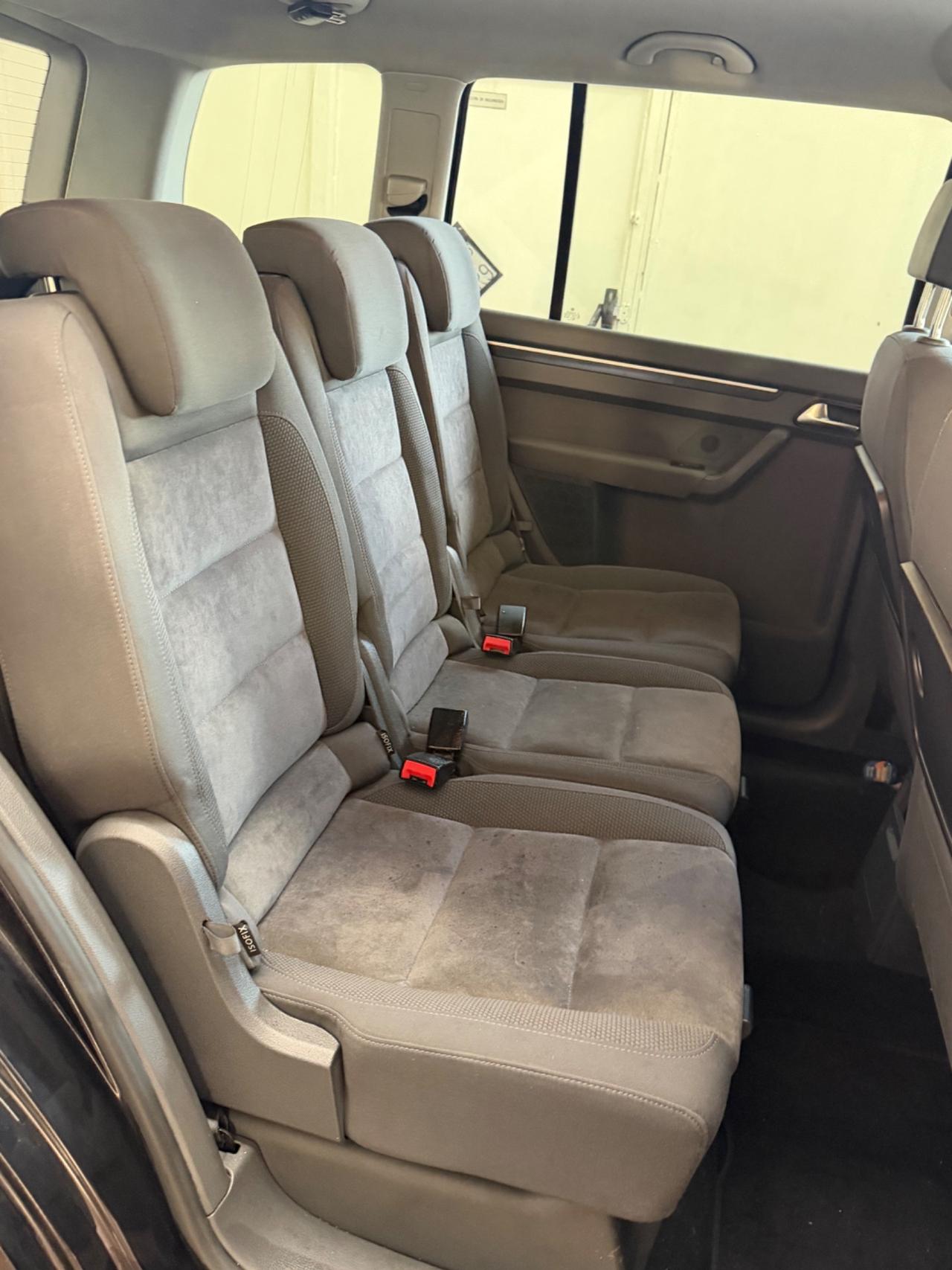 Volkswagen Touran 1.4 TSI DSG Highline EcoFuel
