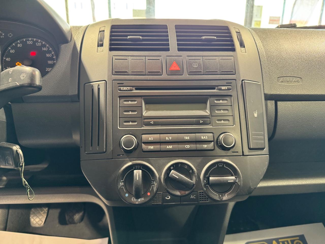 Volkswagen Polo 1.2/70CV 12V 5p. United