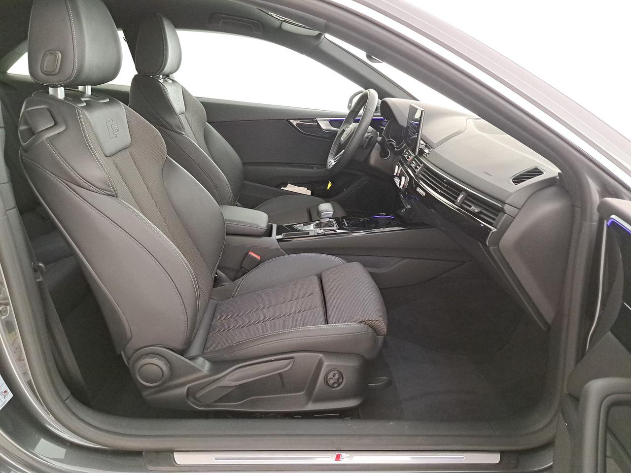 Audi A5 Coupé 40 2.0 tdi mhev s line edition quattro 204cv s-tronic