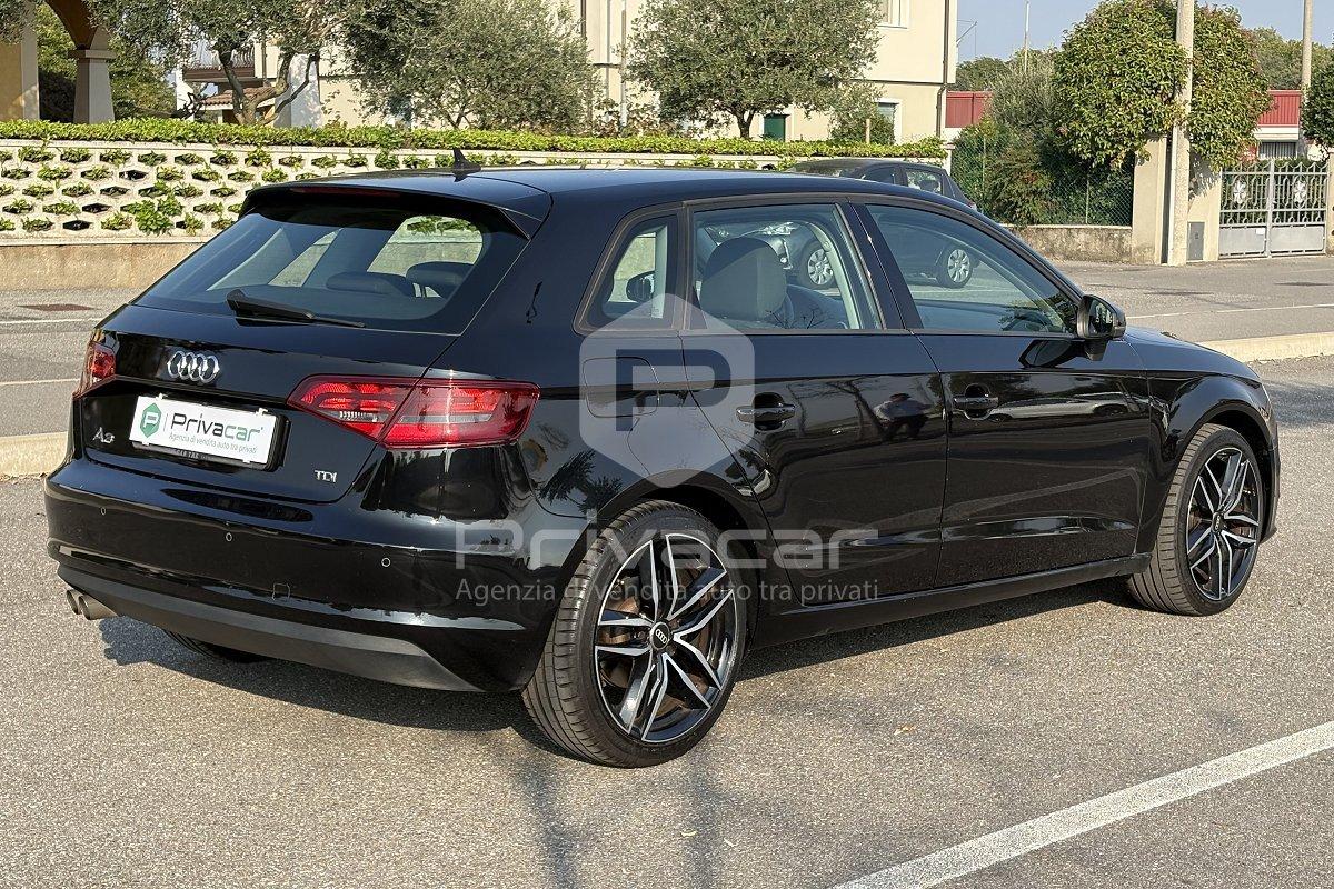 AUDI A3 SPB 2.0 TDI Attraction