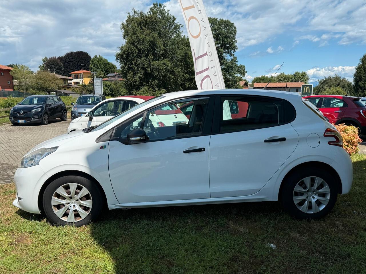 Peugeot 208 1.2 VTi 82 CV 5 porte Active