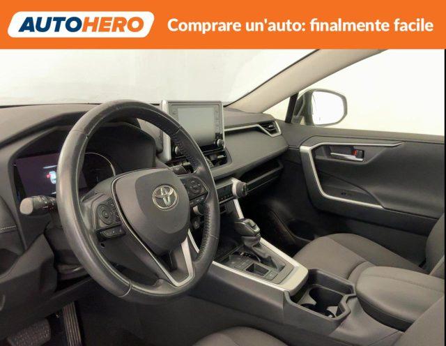 TOYOTA RAV 4 MY23 RAV4 2.5 HV (218CV) E-CVT 2WD Business