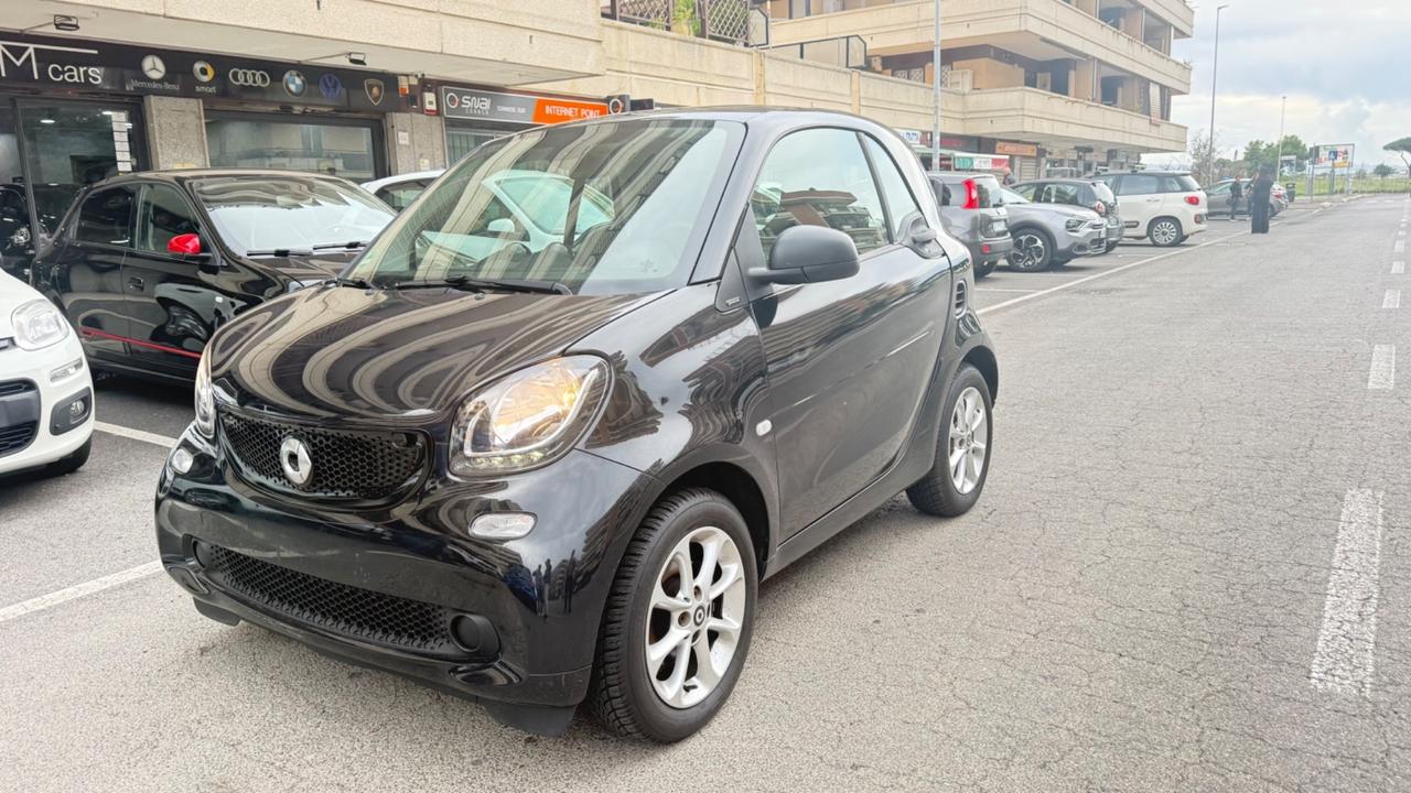 Smart ForTwo 70 1.0 Passion LED PDC BLUETOOTH CERCHI 15