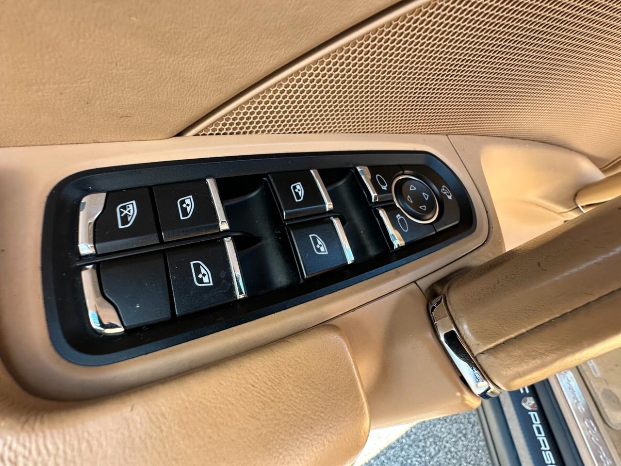 Porsche Cayenne 4.8 Turbo FULL PORSCHE SERVICE HISTORY